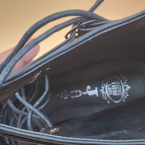 🖤Goth 🖤inspired black chunky heels Woman's shoes. Size 8.5 Euro 39👠👠 - Picture 5 of 7